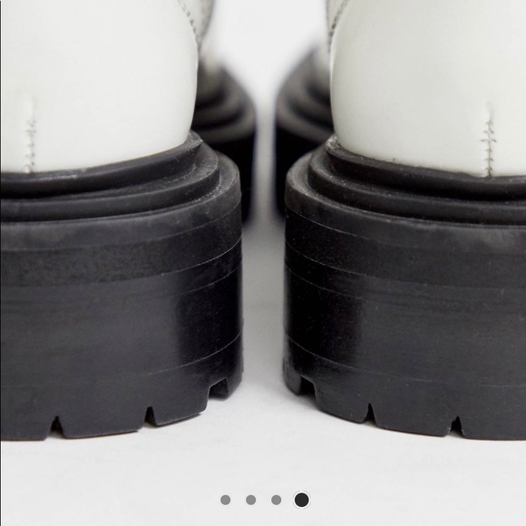 Aviate premium Leather Biker Boots In White - Picture 4 of 8